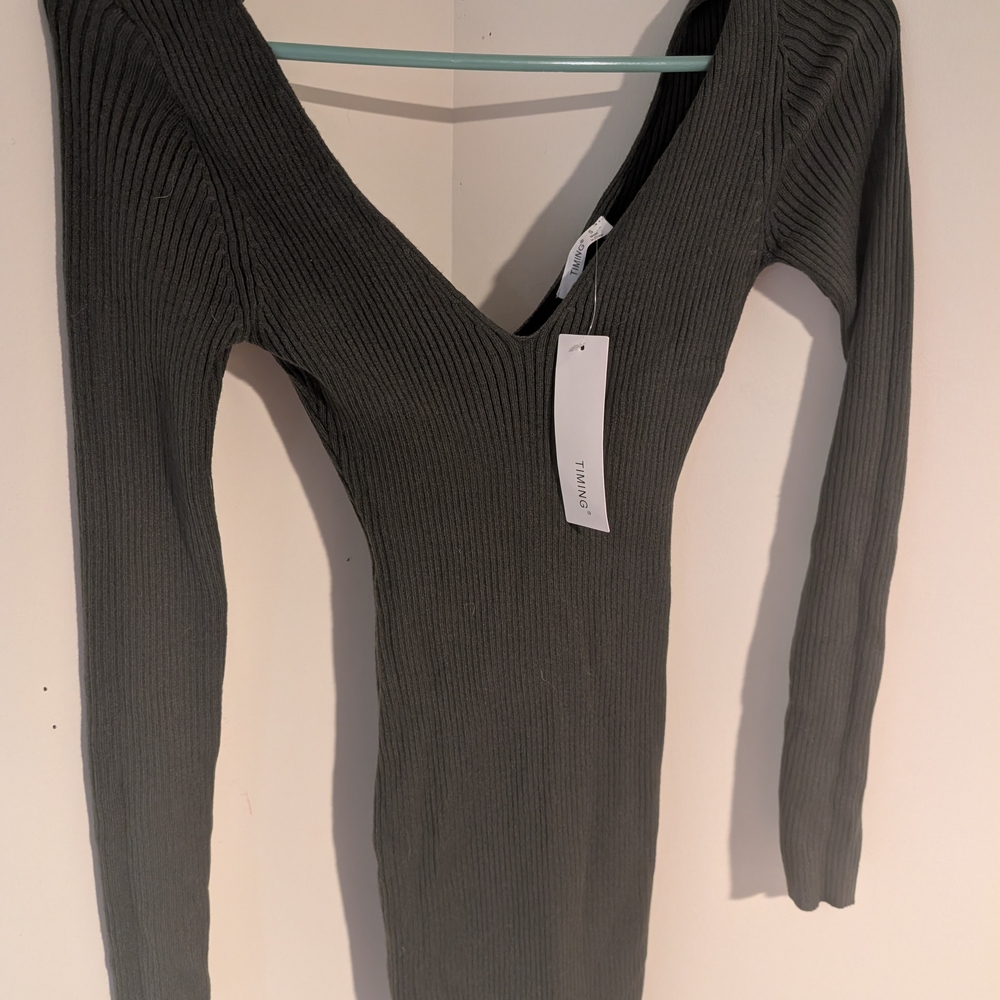 NWT Timing Green Ribbed Knit Sweater dress Size Small